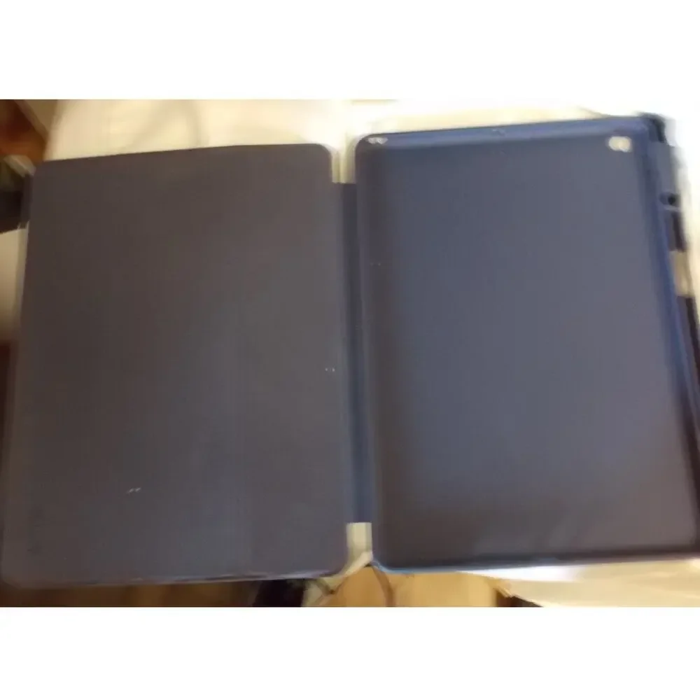 Slicone Reader or Computer Case